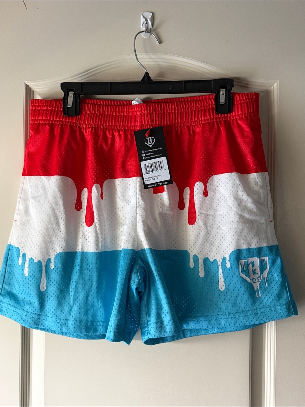 Men's medium Baseball 101 Freeze Pop ice cream shorts
